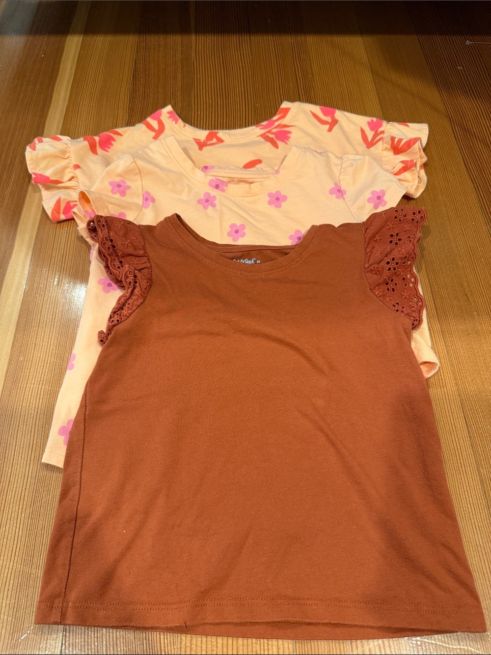 Cat & Jack Girls' Rust Brown Flutter Sleeve Tee with Peach Floral Top